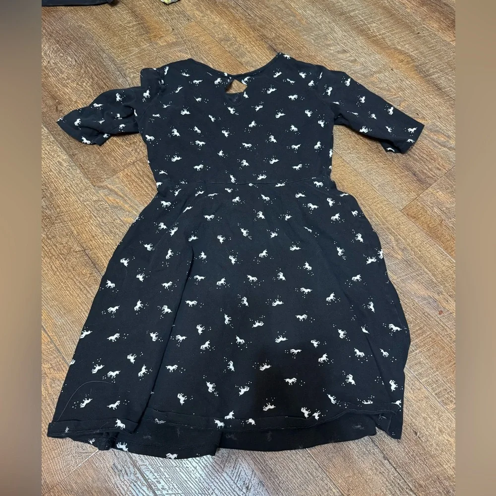 🌼4/$25🌼 Old Navy Youth Girls Black Dress with Unicorn Print